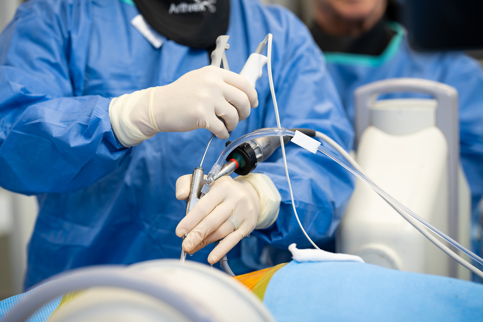 Read more about the article List of Endoscopic Spine Surgeons